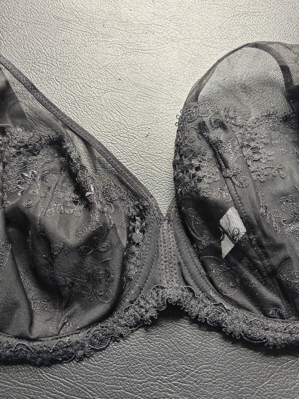 Simon Perele Full Coverage Plunge Underwire Bra Black